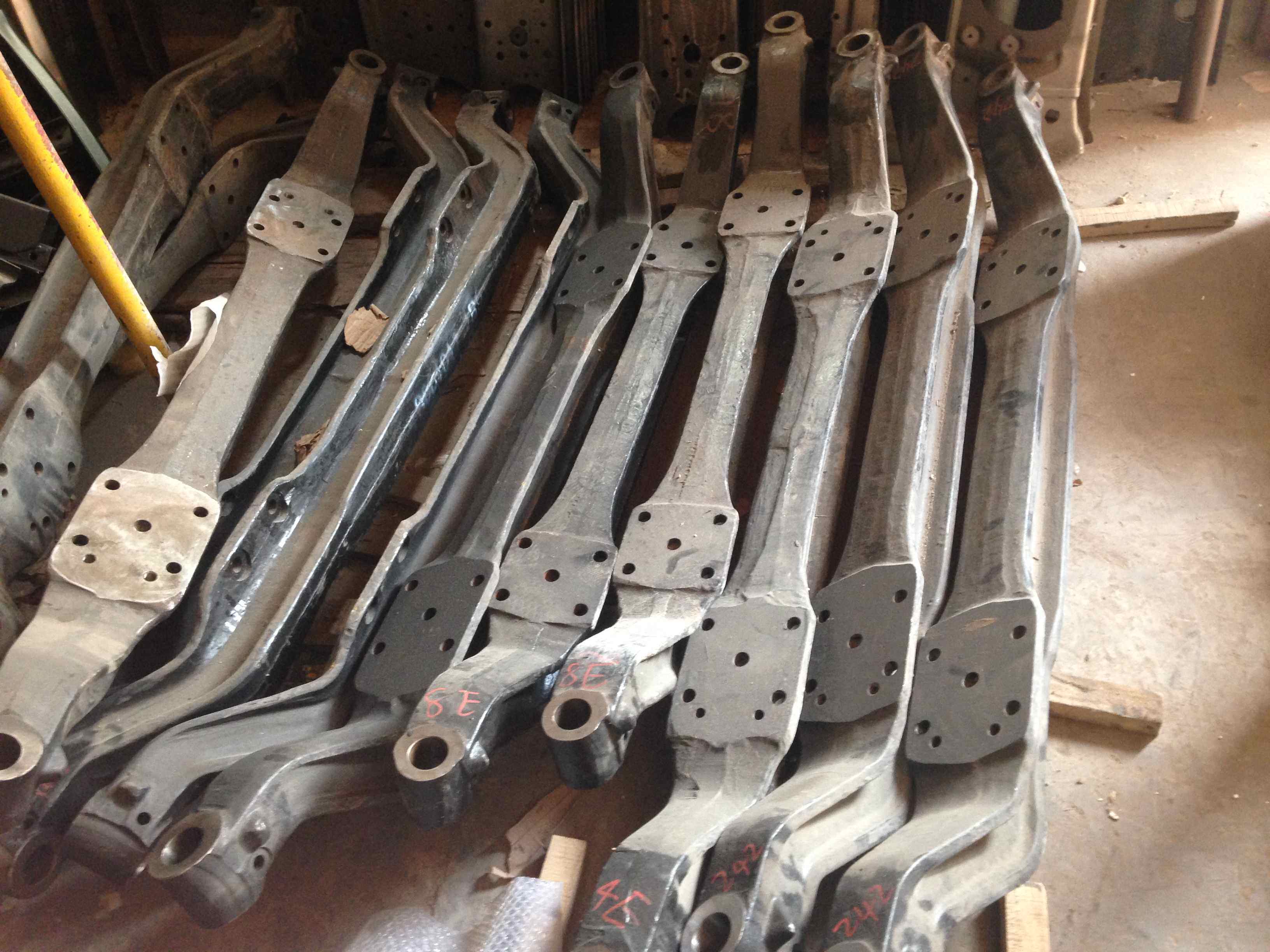 悍v天v龙v虎v新悍威jh6赛龙等青岛解放全系列前桥后桥.