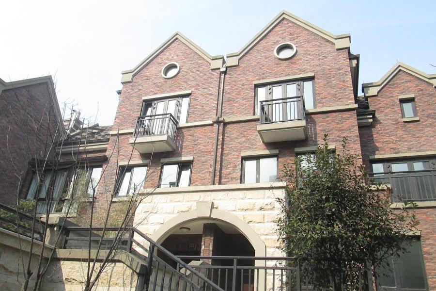 【第一次拍卖】湖州市红墅湾20幢102室的房产房地产