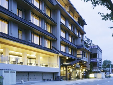富士河口湖温泉湖南庄酒店