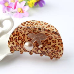 Leopard caught between the river of King size quality cherry hair clips hair catch headdress made by acrylic hair claws girl hair accessories