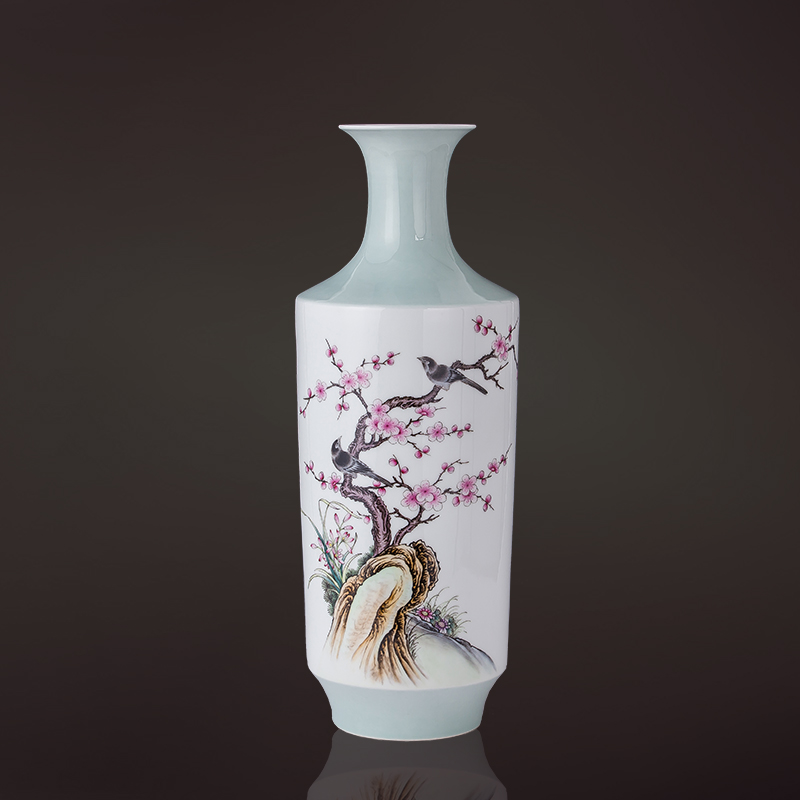 艺术瓷厂老艺人 吴松荣作品 粉彩喜上梅梢瓷瓶