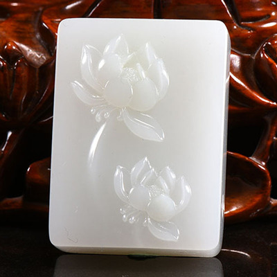 【国家级玉雕大师范同生作品】和田玉 莲花 挂件 57.49g