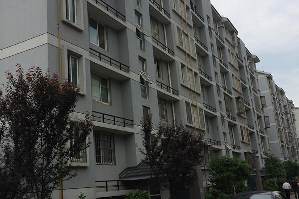 【第二次拍卖】嘉兴市昌盛花园106幢505室房屋及配套自行车库505c