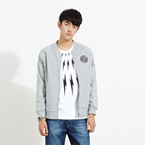 美特斯邦威2015秋装新款男叉肩袖拼接棒球领夹克吊牌价299元