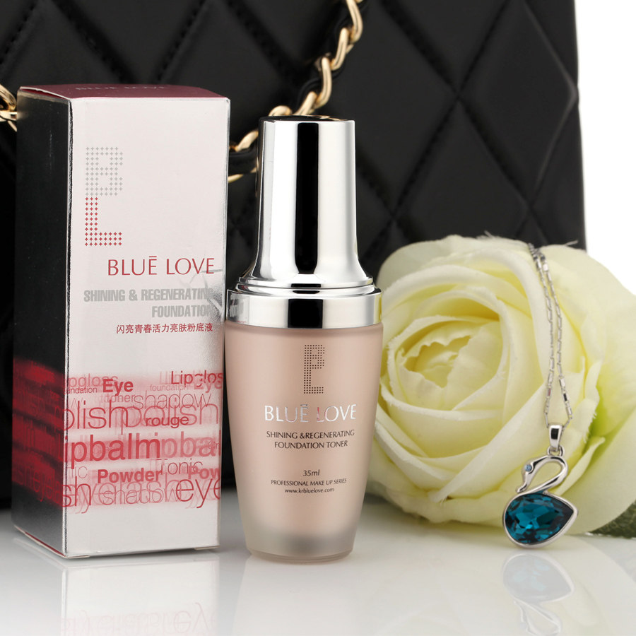 蓝色之恋粉底液