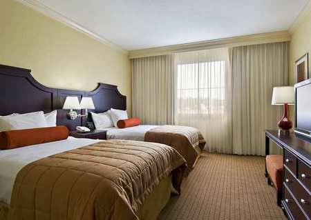 Embassy Suites Tampa Brandon