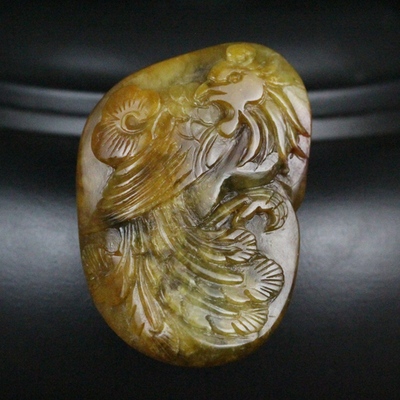 名家玉雕大师哈丽作品 和田玉凤凰挂件 31.364克