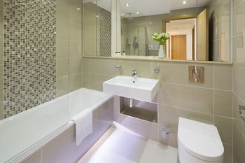 Tower Hill One Apartments