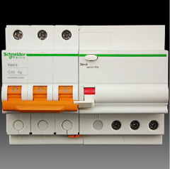 施耐德电气 断路器 三相空开 380V 3P40A带漏电保护 EA9RN3C4030C