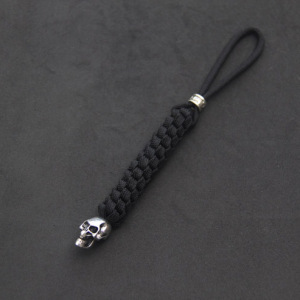 满百包邮个性另类前卫diy全手工b格编织吊坠刀绳刀坠饰品终结者