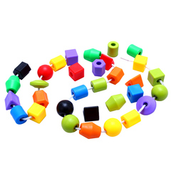 幼儿园宝宝串珠子穿线小串珠串串珠积木儿童塑料益智早教智力玩具