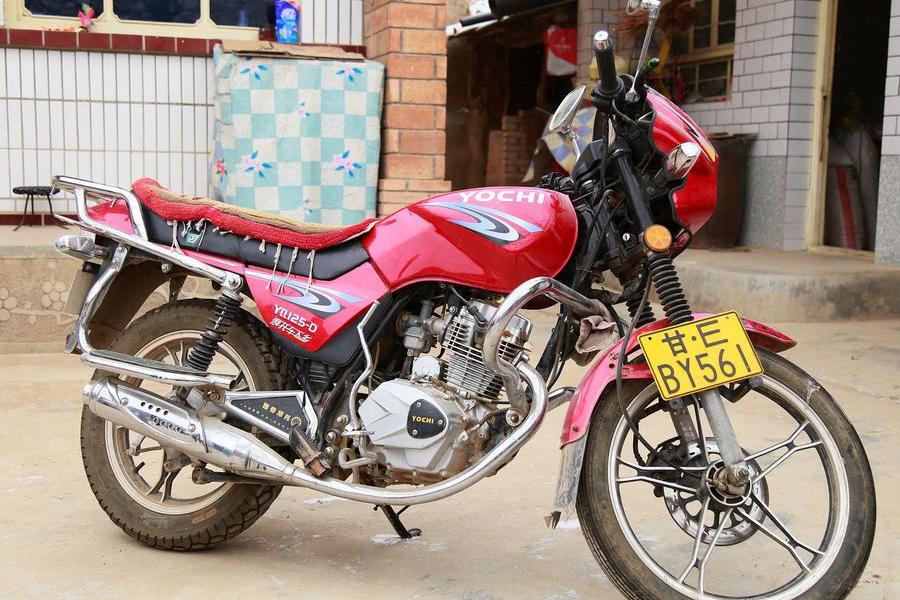 【第二次拍卖】雅奇牌yq125-d二轮摩托