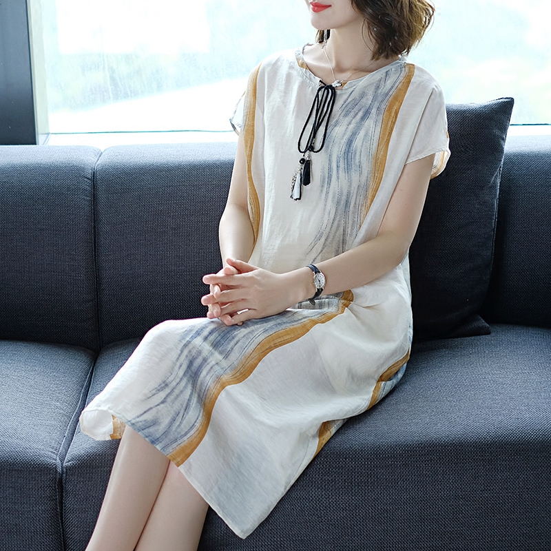 连衣裙夏2018新款女装文艺时尚简约名媛轻奢气质丝麻印花中长款裙