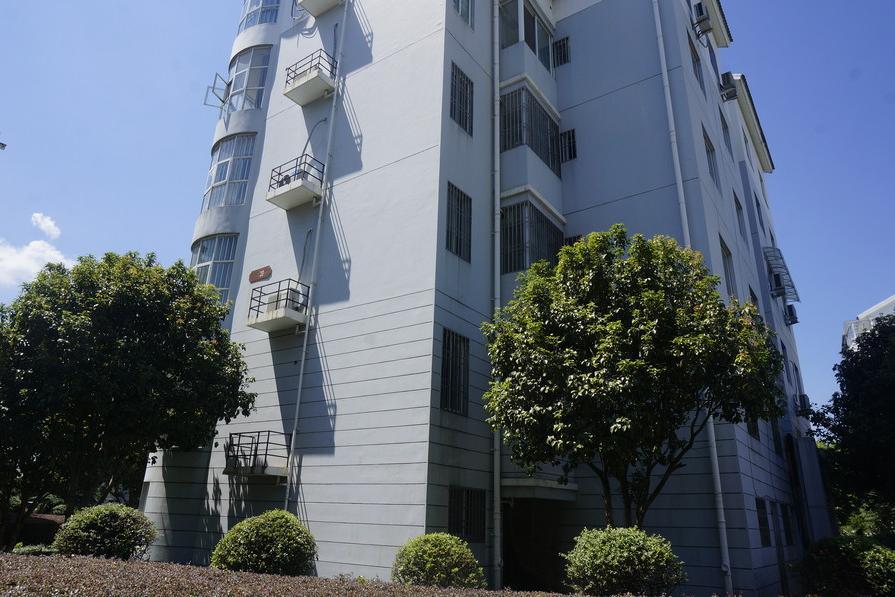 【第一次拍卖】天台县福溪街道幸福花苑20幢401室及储藏室一间