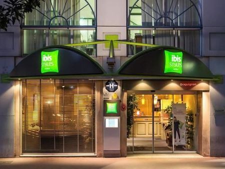 宜必思拉吉尼昂风格酒店