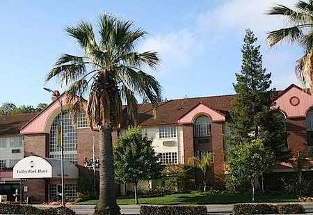 Valley Park Hotel