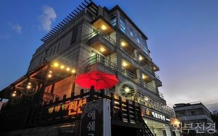 索克艾什房屋宾馆