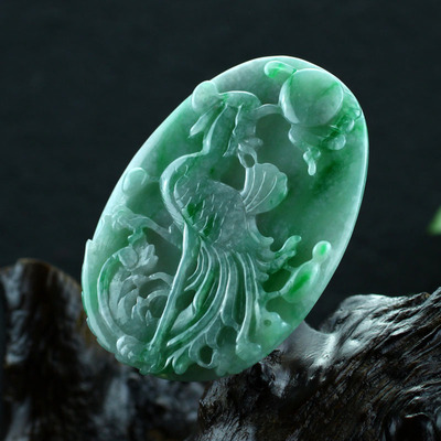 精雕雅致翡翠a货玉凤凰吊坠