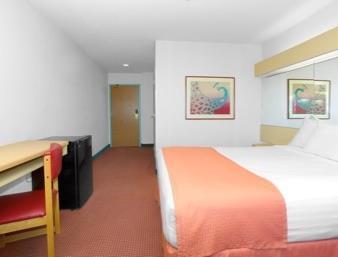Microtel Inn & Suites by Wyndham Gallup