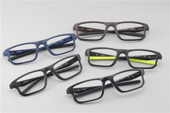 Oakley 欧克利 领先专柜 致轻致简款 很轻很舒适 不挑脸型