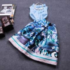 2015 summer dress new fashion in Europe and retro print two-piece vest suit skirt chiffon sleeveless dress