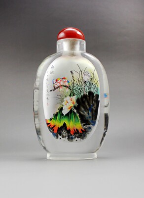 名家内画鼻烟壶造晶寒冰荷趣