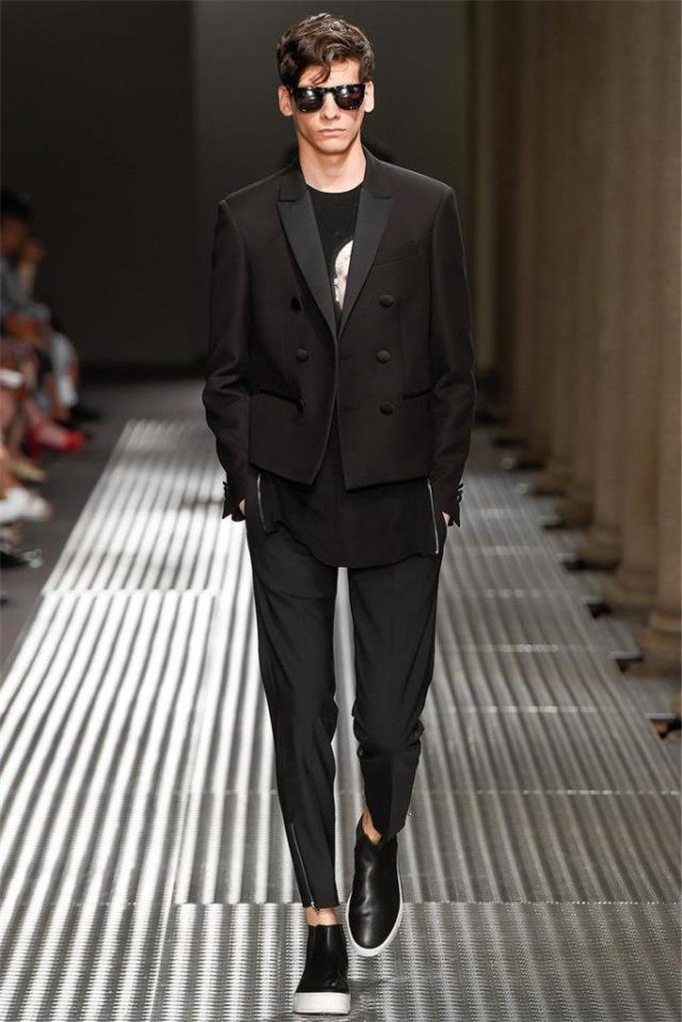 个性男裤修身潮款