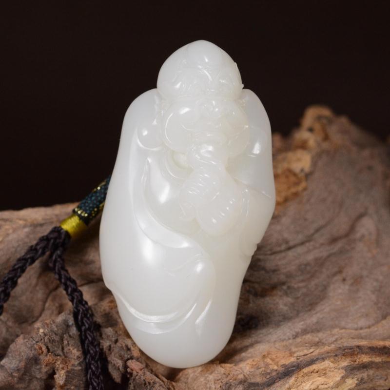 国家级玉雕大师张良作品 和田籽料 罗汉 把件