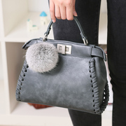 ZYA 2015 new tide handbags for ladies bag handbag Japan woven cat fur ball obliquely across the shoulder bag