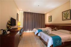 三亚龙兴莱曼海景度假酒店  园林标准双床房 海南三亚旅游订房