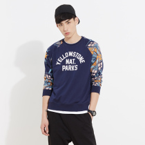 美特斯邦威2015秋装新款男袖子印花效果套头卫衣吊牌价199