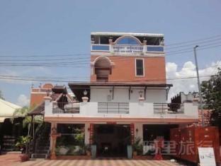 戈公顶点酒店酒店