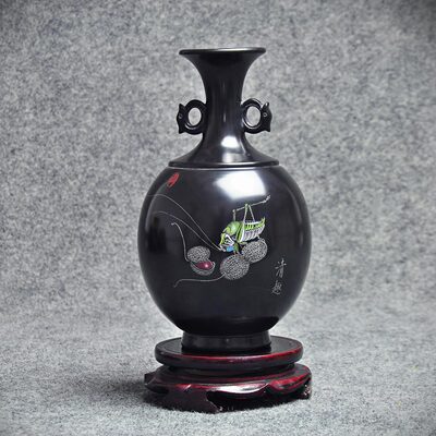 中国黑陶工艺美术大师 刘德功 手工影雕作品《眉欢眼笑》