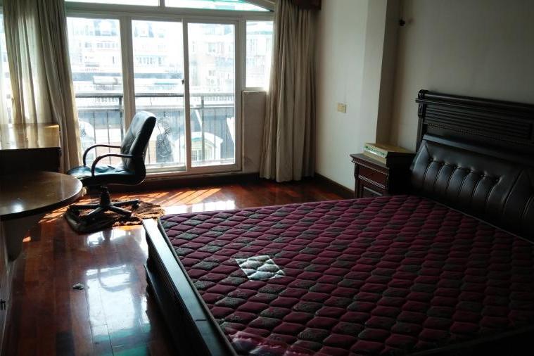 【第一次拍卖】宁波市江东区樟树街10号5幢903室房产(含阁楼,固定装修