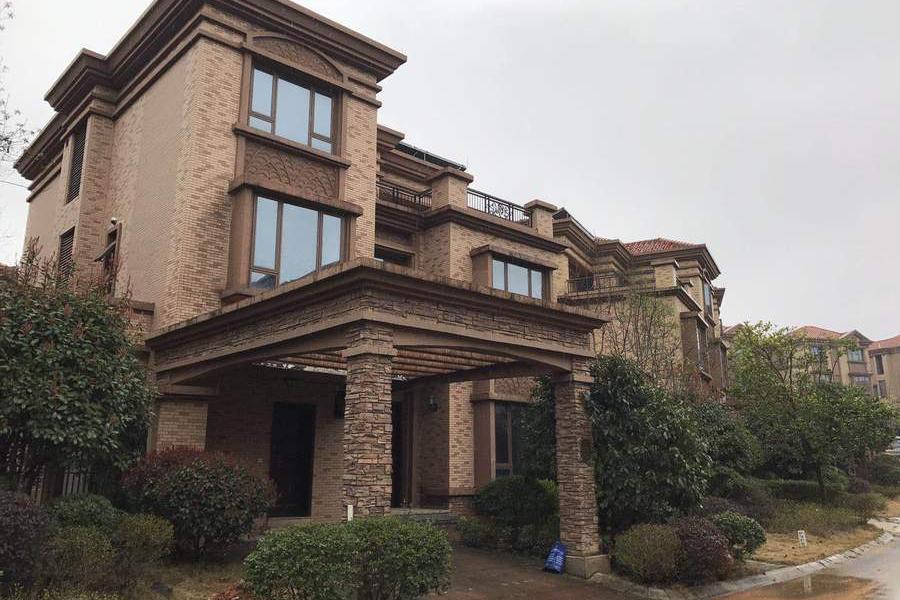 【第一次拍卖】长沙市望城区金星北路四段229号盈峰翠邸小区君墅63栋