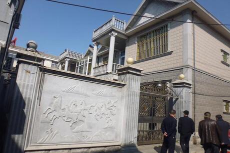 兴化市戴南镇顾庄中心南路东侧一套住宅房产(集体土地二层别墅)