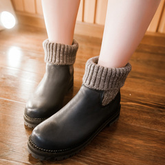 韩版短靴女秋冬学生裸靴圆头马丁靴女粗跟及踝靴中跟低帮短筒女靴
