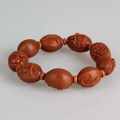 苏州核雕副会长郁佳明精品水果八宝手串8014