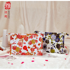 包邮玫瑰花化妆包 优雅古典手包式洗漱包 日韩风格防水饰品收纳包