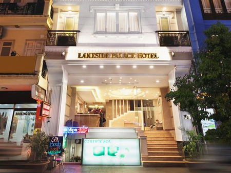 河内金色湖畔酒店