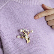 Email Korea new Japanese Mori girl hope tree fresh and delicate faux Pearl vintage small wind tree brooch