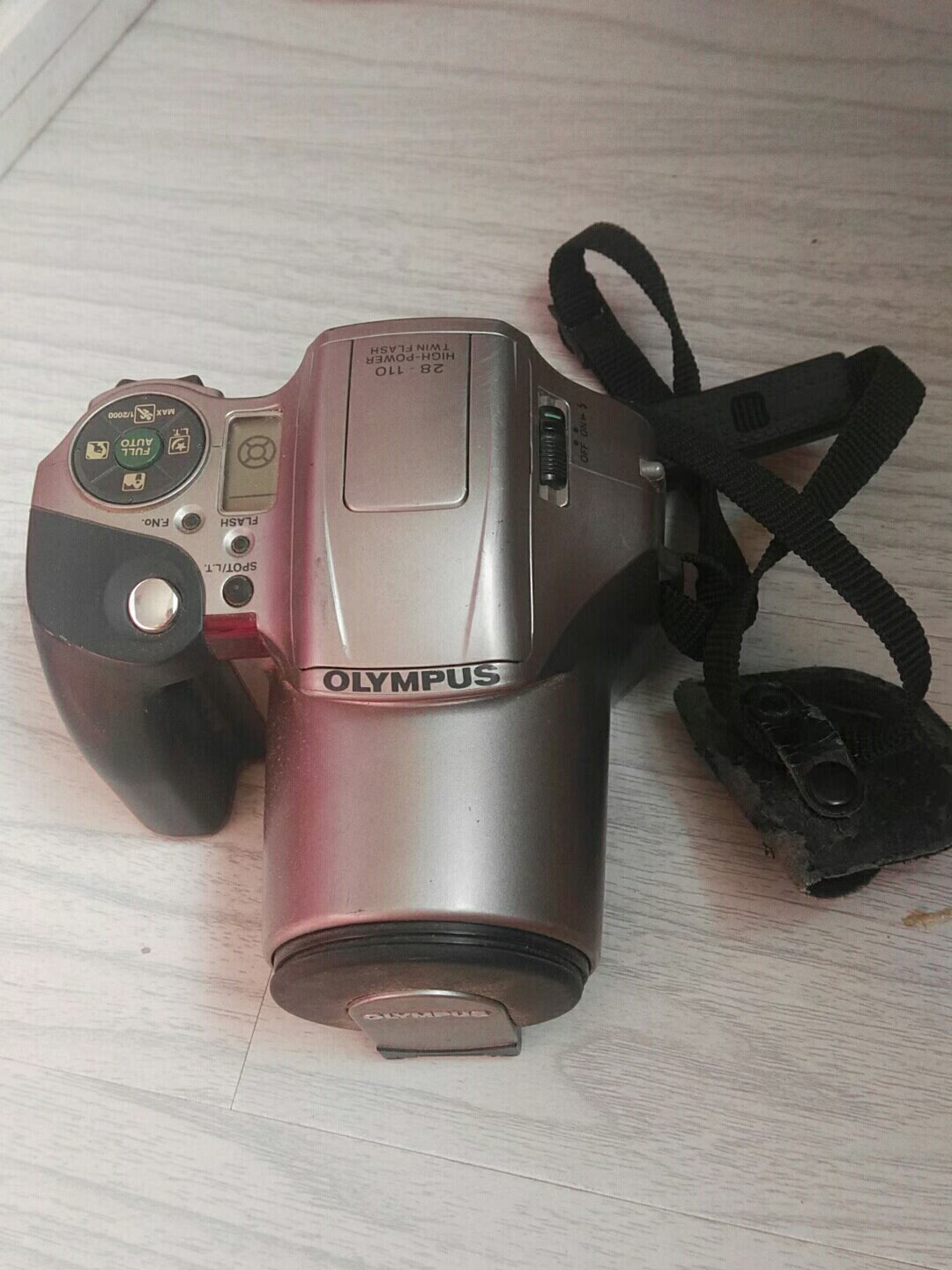 奥林巴斯is-200胶卷单反相机