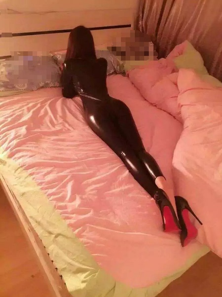 韩国网红李熙恩同款 catsuit 乳胶衣买家秀