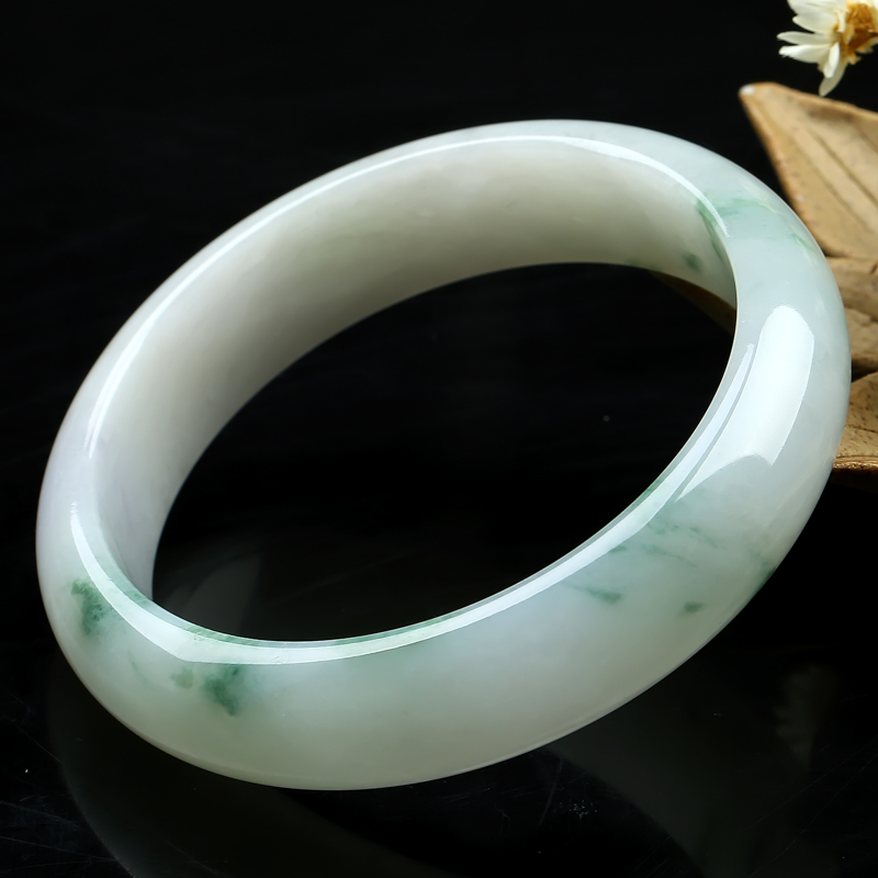 【源头好货-平洲】冰糯种白底飘花翡翠手镯 重量含签重57.18克