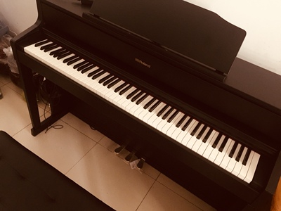 罗兰hp504数码钢琴怎么样体验真相揭秘很后悔没早定