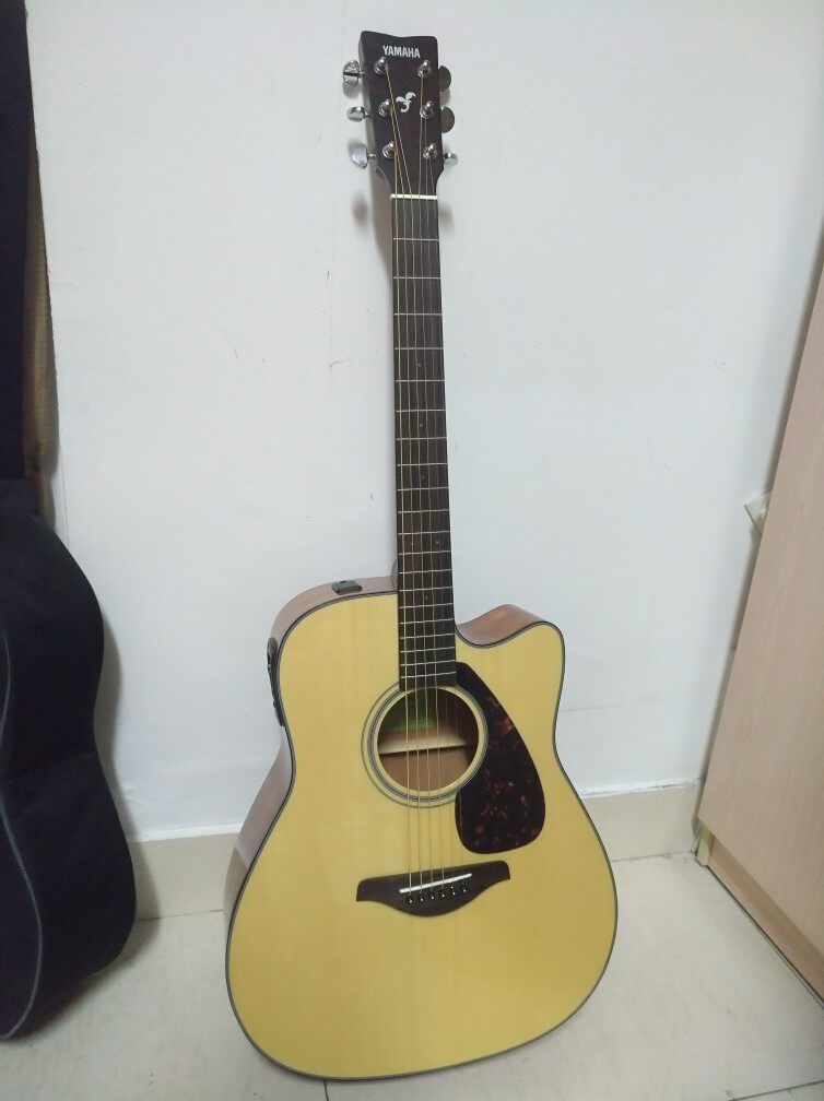 yamaha雅马哈吉他属于哪个档次yamaha雅马哈fg800单板民谣fgx800c电箱