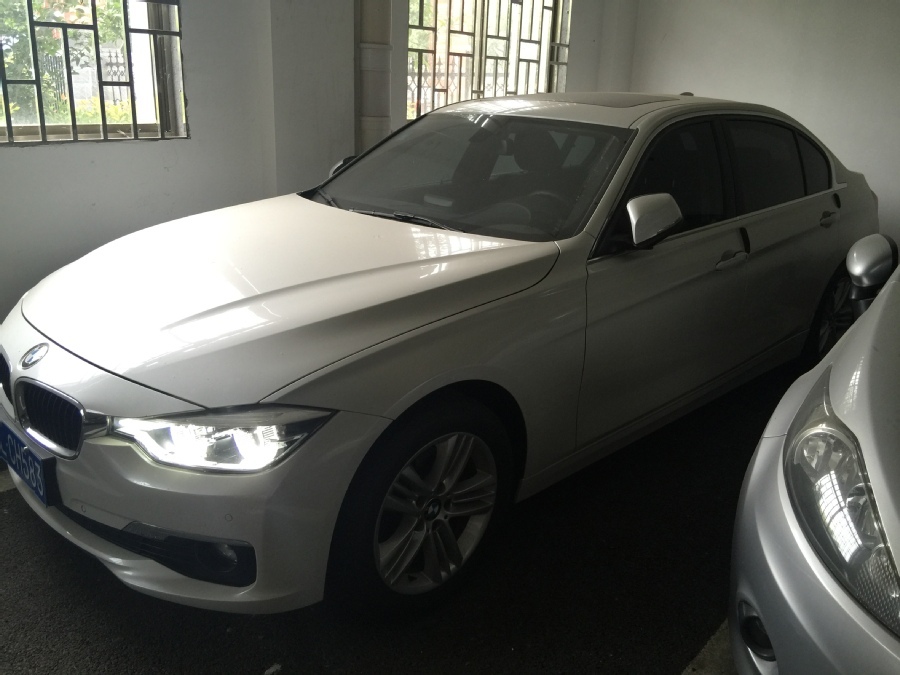 【第二次拍卖】湘l-ch583宝马牌bmw7200hl小型轿车