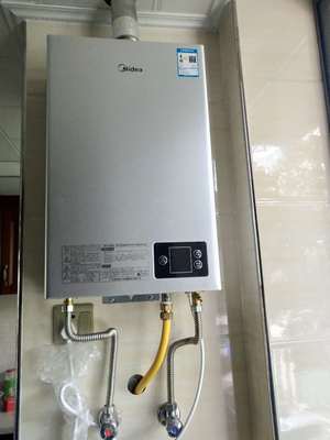 Re:对比说说一下林内JSQ26-C05价格如何呢???想下使用对比林内JSQ26-C05质量好吗 ..