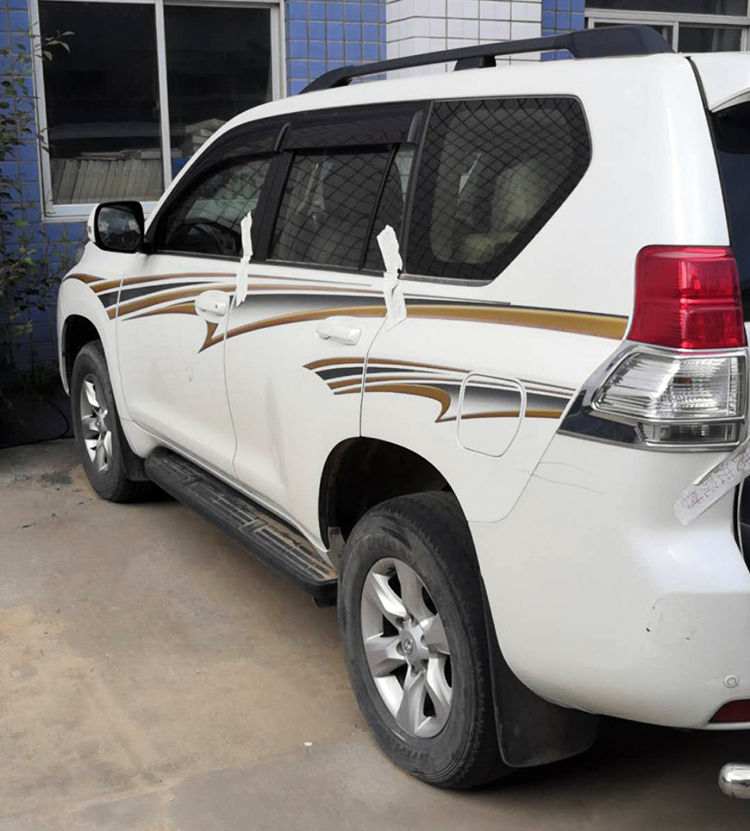 【第一次拍卖】车牌号为陕kqq899白色兰德酷路泽2694cc型越野车一辆