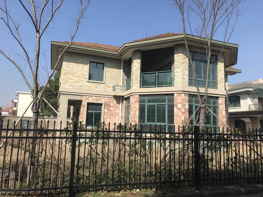 【第一次拍卖】嘉兴市南湖区余新镇紫金豪庄8508号房产一套